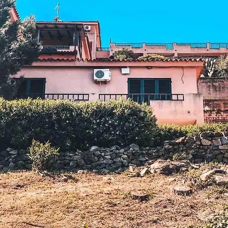 Finestra Sulla Maddalena بيت للعطل *